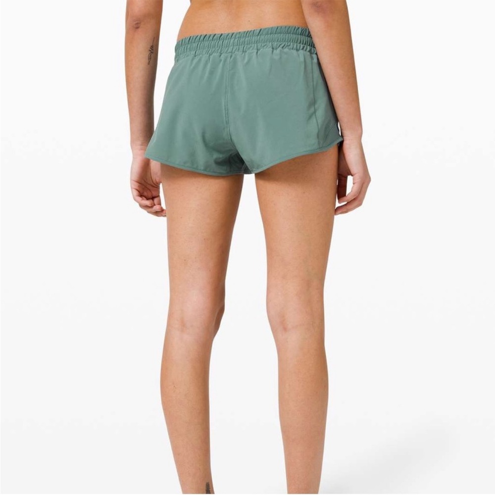 Lululemon Hotty Hot Shorts II *2.5” - Picture 2 of 7